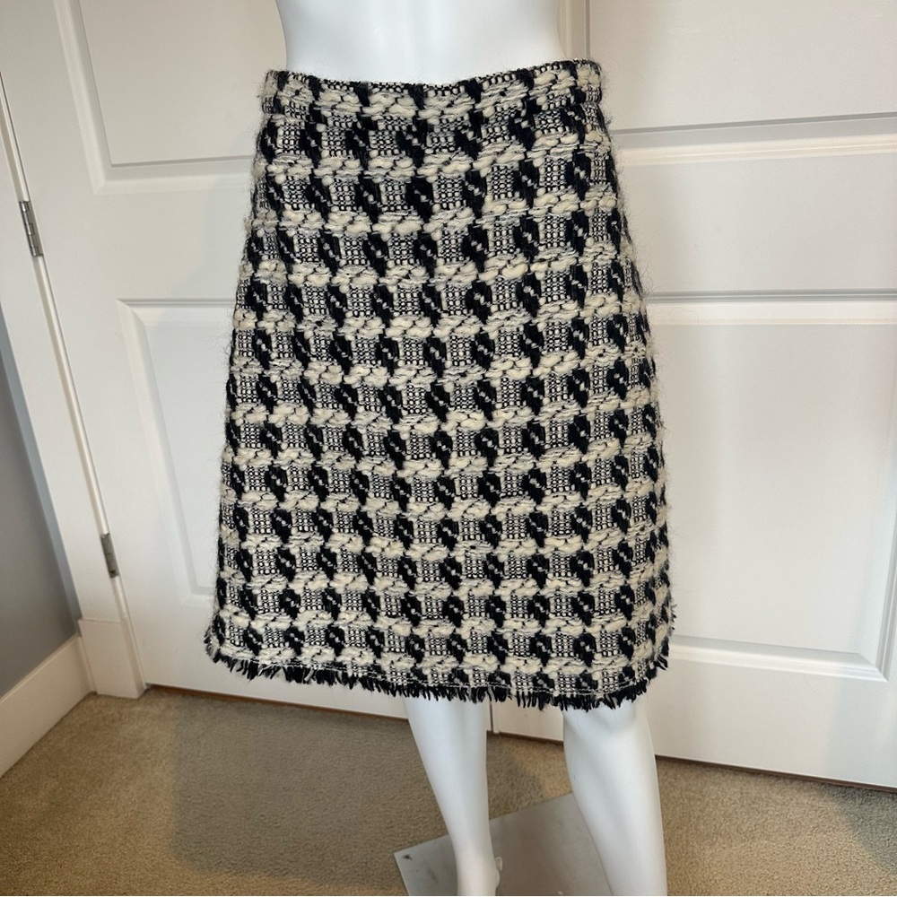 ROCHAS Wool Skirt Black and Cream Pencil Skirt Size 42 US 6